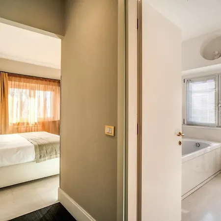 Nocleg ze śniadaniem Gonfalone 6 4*