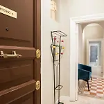 Gonfalone 6 Oda ve Kahvaltı Roma