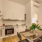 Gonfalone 6 4* Roma
