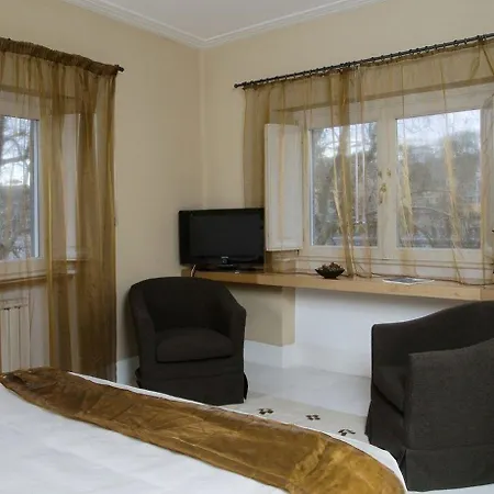 Gonfalone 6 Bed and breakfast 4*
