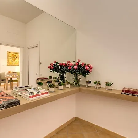 לינה וארוחת בוקר Gonfalone 6 4*