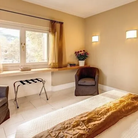 Gonfalone 6 Frühstückspension